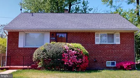 1409 Ruatan St, Hyattsville, MD 20783