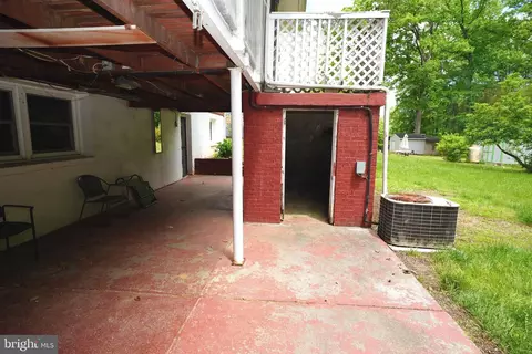Exterior - 5103 Baltimore Ln, Lanham, MD 20706 photo 9 of 11