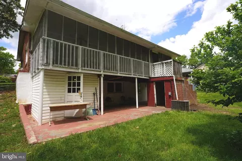 Exterior - 5103 Baltimore Ln, Lanham, MD 20706 photo 10 of 11