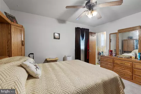 Bedroom - 5703 Plata St, Clinton, MD 20735 photo 2 of 5