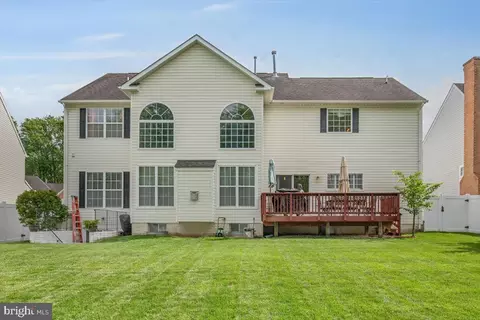 Exterior - 2210 Dunrobin Dr, Bowie, MD 20721 photo 5 of 8