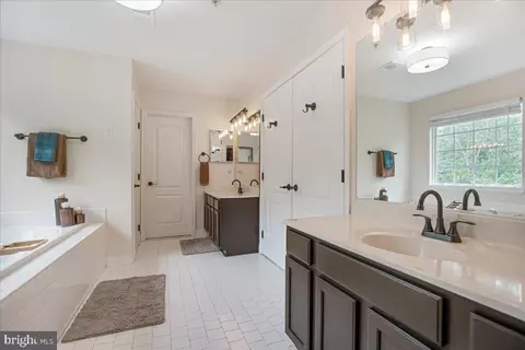 Other - 2210 Dunrobin Dr, Bowie, MD 20721 photo 12 of 16