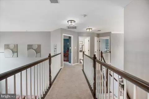 Entry Way - 2210 Dunrobin Dr, Bowie, MD 20721 photo 5 of 5