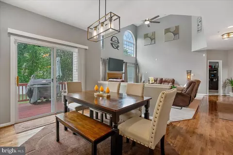 Dining - 2210 Dunrobin Dr, Bowie, MD 20721 photo 4 of 5