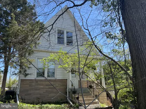 9205 48th Ave, College Park, MD 20740