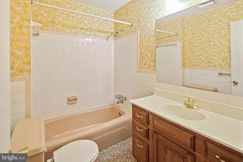 6310 Barrs Ln, Lanham, MD 20706 photo 20