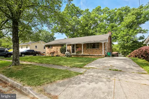 6310 Barrs Ln, Lanham, MD 20706 photo 34
