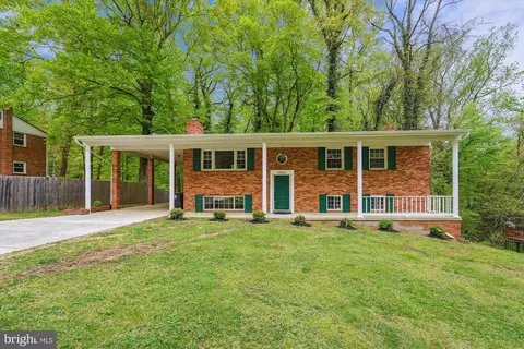 12600 Parker Ln, Clinton, MD 20735