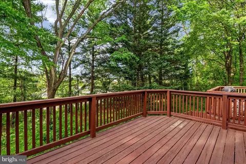 Exterior - 15513 Ebbynside Ct, Bowie, MD 20716 photo 5 of 7