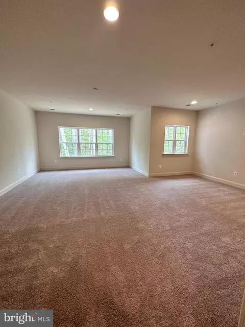 8702 Cedar Chase Dr, Clinton, MD 20735 photo 11
