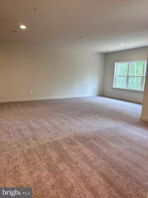 8702 Cedar Chase Dr, Clinton, MD 20735 photo 13
