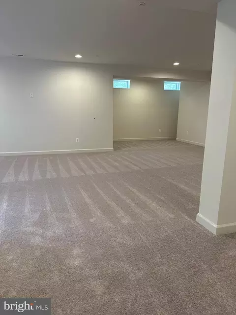 8702 Cedar Chase Dr, Clinton, MD 20735 photo 9