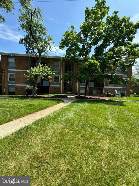 3807 Saint Barnabas Rd #101, Suitland, MD 20746