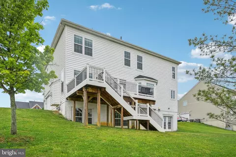 Exterior - 7103 Solomons Ct, Brandywine, MD 20613 photo 8 of 8