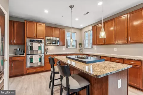 Kitchen - 7103 Solomons Ct, Brandywine, MD 20613 photo 3 of 4
