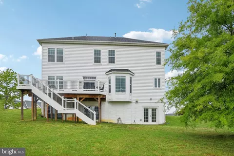 Exterior - 7103 Solomons Ct, Brandywine, MD 20613 photo 6 of 8