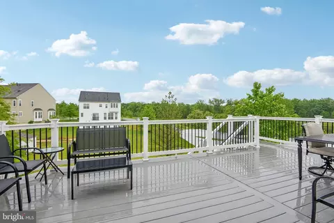 Exterior - 7103 Solomons Ct, Brandywine, MD 20613 photo 4 of 8
