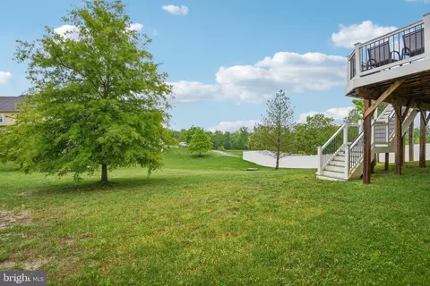 Exterior - 7103 Solomons Ct, Brandywine, MD 20613 photo 5 of 8