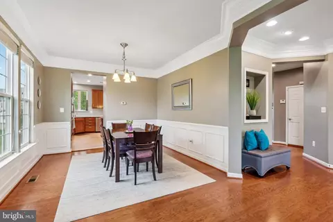 Entry Way - 7103 Solomons Ct, Brandywine, MD 20613 photo 3 of 11