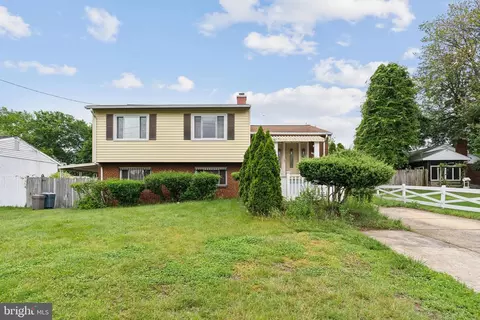 7212 Oxon Hill Rd, Oxon Hill, MD 20745