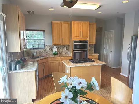 Kitchen - 3203 Collins St, Clinton, MD 20735 photo 1 of 4