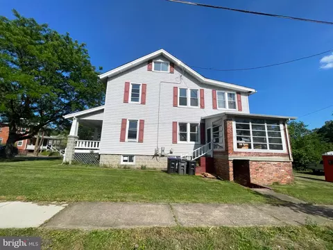 Exterior - 3601 Perry St, Mount Rainier, MD 20712 photo 2 of 3