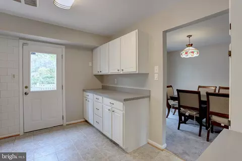 16201 Jerald Rd, Laurel, MD 20707 photo 8