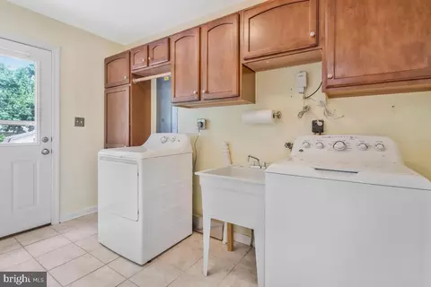 Other - 8610 Portsmouth Dr, Laurel, MD 20708 photo 12 of 14