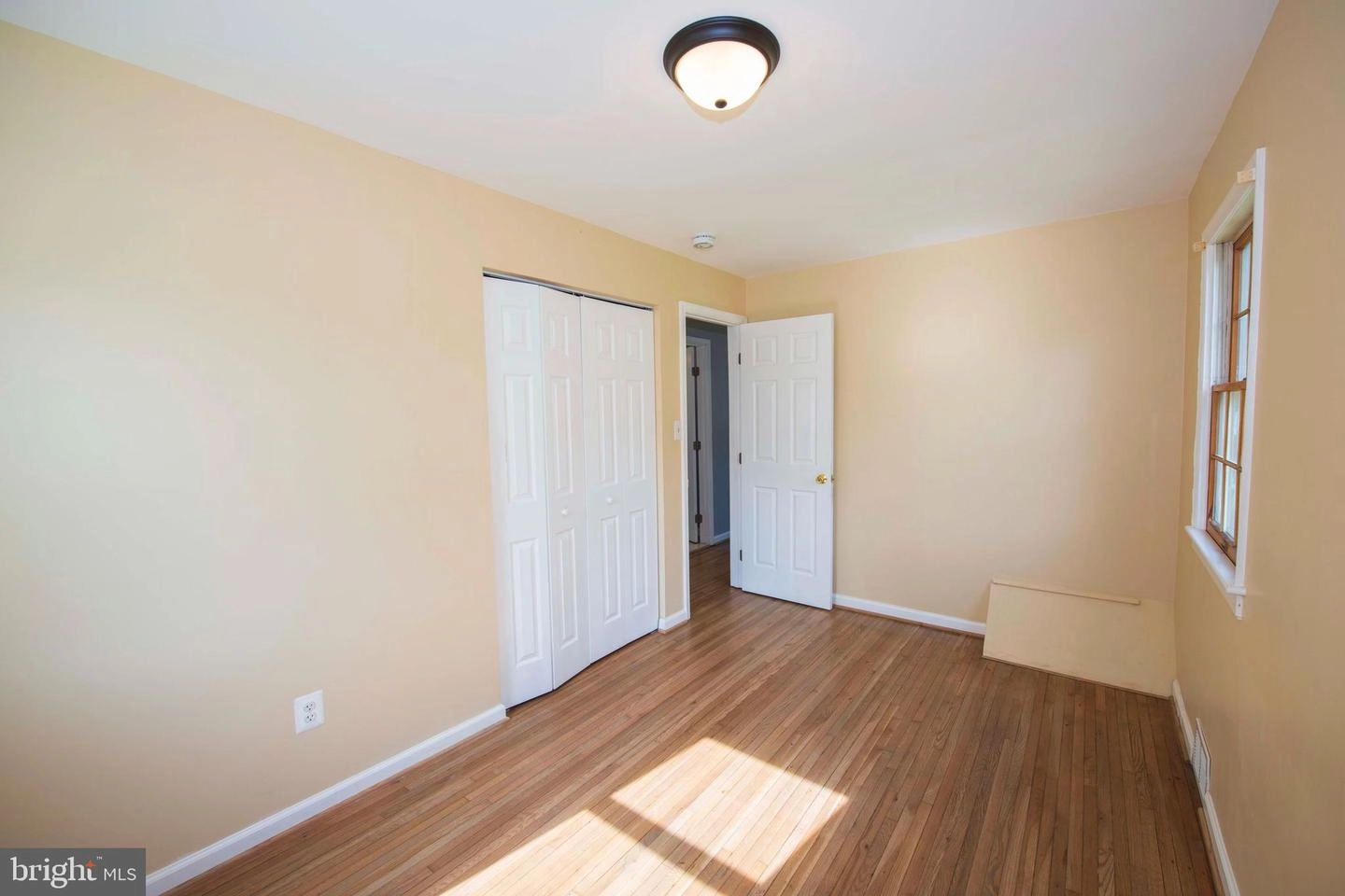 Bedroom - 9424 Washington Blvd, Lanham, MD 20706 photo 4 of 5