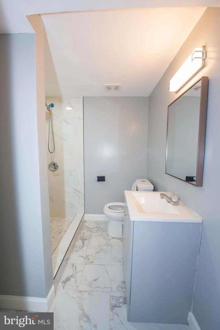 Bath - 9424 Washington Blvd, Lanham, MD 20706 photo 4 of 5