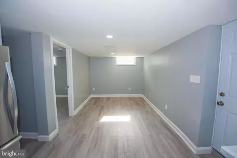 Living - 9424 Washington Blvd, Lanham, MD 20706 photo 5 of 5
