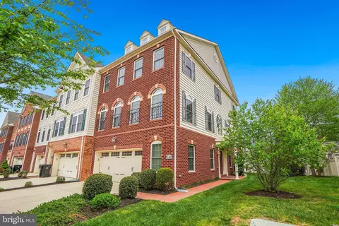 15310 Camberley Pl, Marlboro, MD 20774