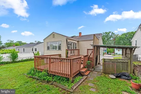 Exterior - 7308 Oliver St, Lanham, MD 20706 photo 10 of 10