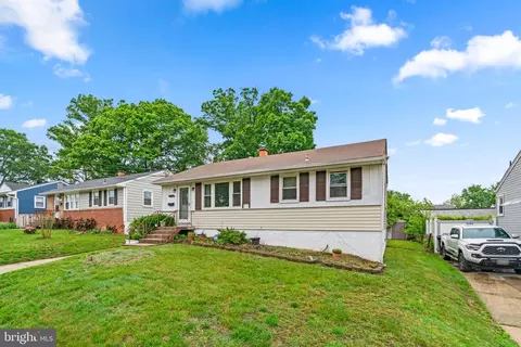 Exterior - 7308 Oliver St, Lanham, MD 20706 photo 2 of 10