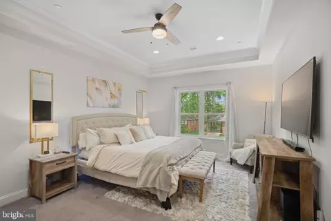 Bedroom - 608 Laurel Ave, Laurel, MD 20707 photo 1 of 5