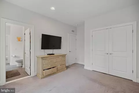 Bedroom - 608 Laurel Ave, Laurel, MD 20707 photo 3 of 5