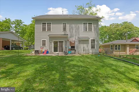 Exterior - 608 Laurel Ave, Laurel, MD 20707 photo 5 of 6