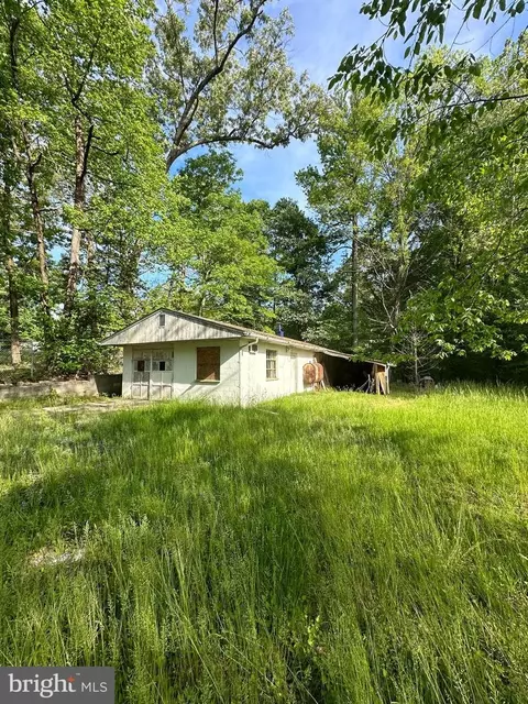 8306 Echo Ln, Clinton, MD 20735 photo 5