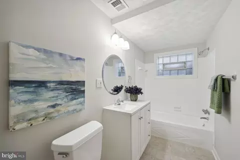 6409 Sandy St, Laurel, MD 20707 photo 18