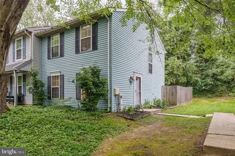 908 Pleasant Hill Ln, Bowie, MD 20716