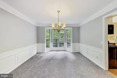 9205 Moon River Ct, Adelphi, MD 20783 photo 15