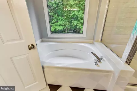 9205 Moon River Ct, Adelphi, MD 20783 photo 27
