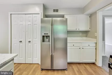 9205 Moon River Ct, Adelphi, MD 20783 photo 9