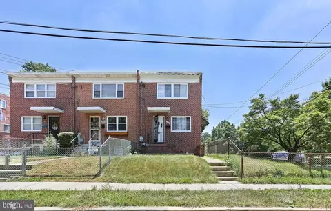 5801 33rd Pl, Hyattsville, MD 20782