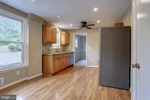 15510 Bounds Ave, Laurel, MD 20707 photo 17