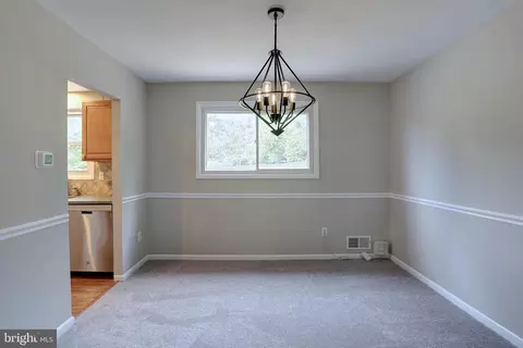 15510 Bounds Ave, Laurel, MD 20707 photo 10