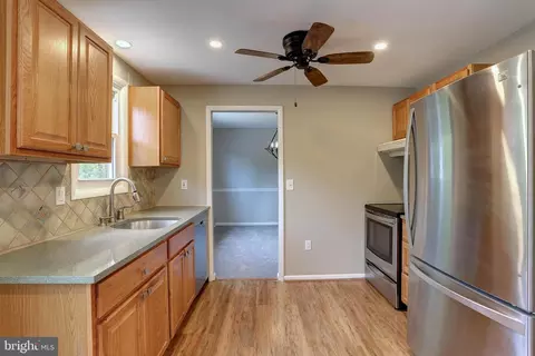 15510 Bounds Ave, Laurel, MD 20707 photo 15