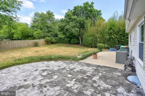 15510 Bounds Ave, Laurel, MD 20707 photo 39
