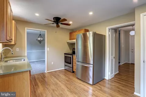 15510 Bounds Ave, Laurel, MD 20707 photo 16
