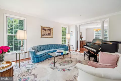 Living - 10003 Lawrence Pond Ct, Laurel, MD 20708 photo 1 of 1